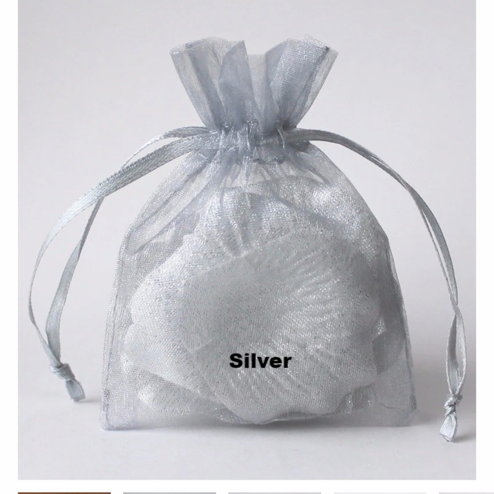 100 pc 3 3/4 X 4” White Organza Gift Bags 100 pcs